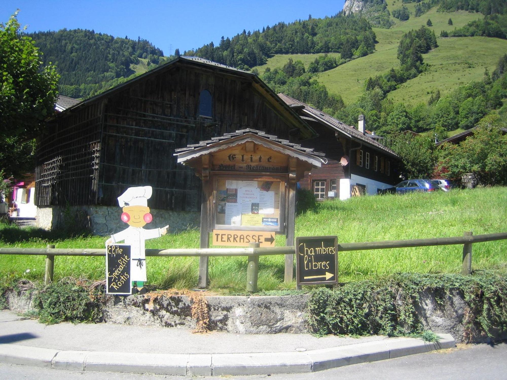 Hotel Elite B&B Rossiniere Exterior photo