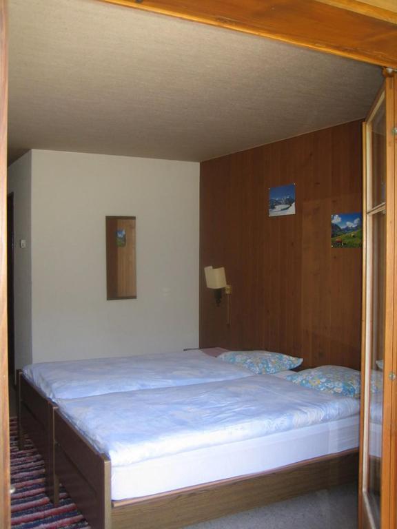 Hotel Elite B&B Rossiniere Exterior photo